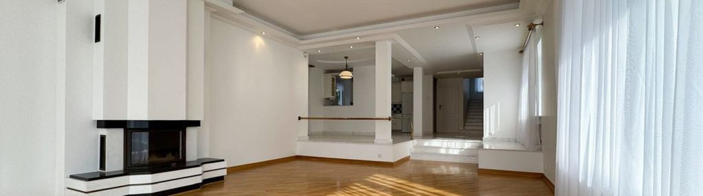 Large house for rent in wilanów
