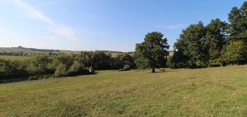 Wyjątkowa działka na wzgórzu w okolicach przemyśla