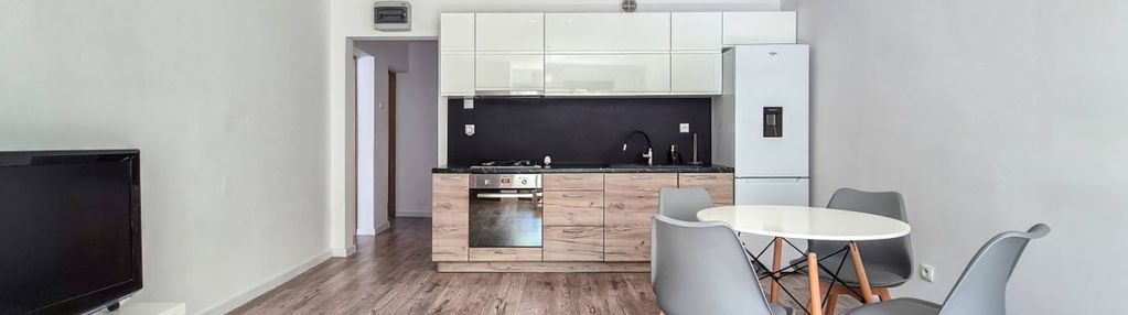 3 pokoje / os. muchobór mały / dom jednorodzinny