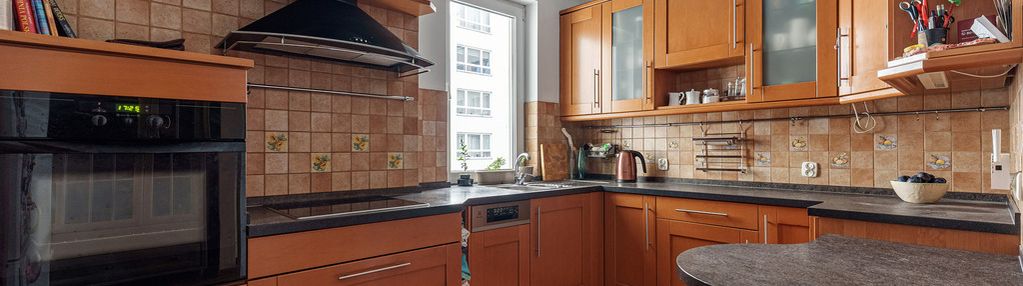 102 m², 4 pokoje, loggia, garaż, dwie łazienki