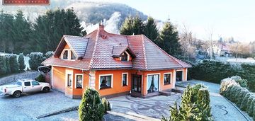 Dom w podgórkach na 1,6ha działce