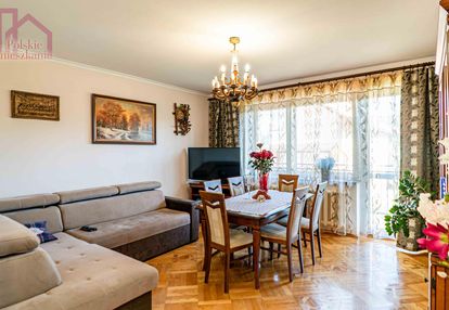 Sprzedam funkcjonalny piętrowy dom w przemyślu z warsztatem samochodowym