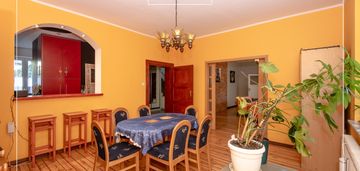 Intymnie usytuowany dom na poznańskim piątkowie!