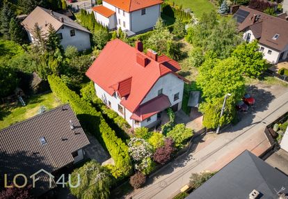 Przestronny dom z potencjałem na biznes