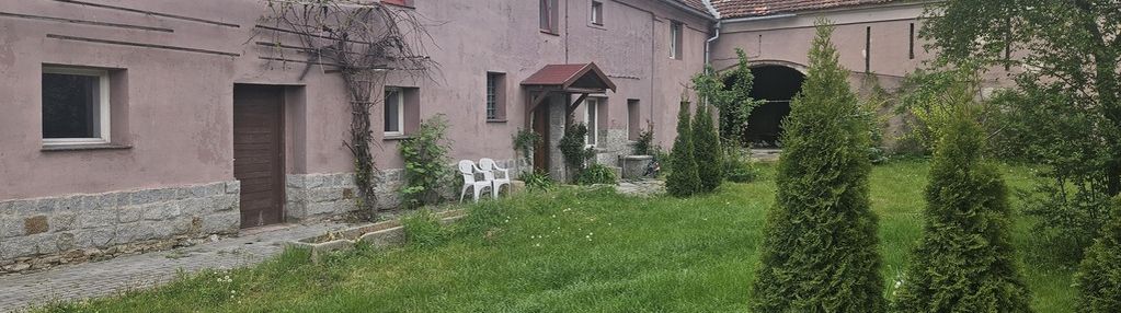 Sprzedam dom ze stodołą