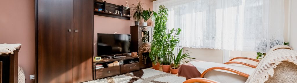 2 pokoje | gajowa | 1 piętro  | dwustronne