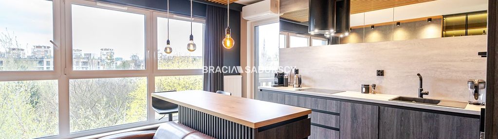 Wysoki standard/widok na park lotników/sauna/klima