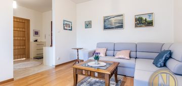 Komuny  paryskiej | kliny | 2 pok | 53m2 | eng