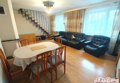 Budynek mieszkalny 70,30 m² + garaż + 2 ogródki