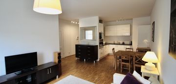 Kameralne 2 pok,50 m2, apartamentowiec, saska kępa
