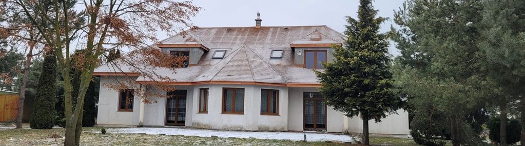 Rezydencja 330m2, 7 pokoi, działka 7100m2 !