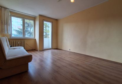 3 pokoje, spokojna okolica, do negocjacji.