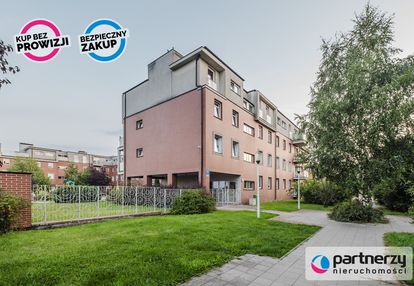Jasne 3 pokoje z tarasem i miejscem postojowym!