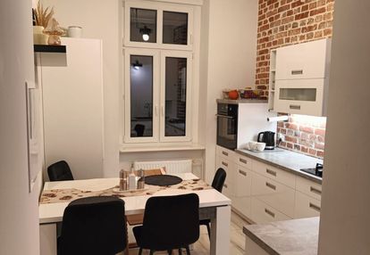 Duże 2 pokojowe/2 piętro/legnica /tarninów