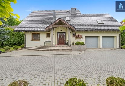 Uroczy dom - szwajcarska dolina czechowice