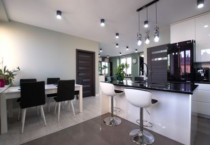 2 pokoje po remoncie, balkon, centrum