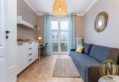 Bronowice | krzywy zaułek | 2 os. pok.| czerwiec