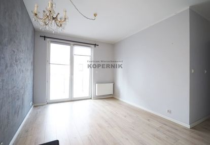 Strzałowa - dwa pokoje - ogromny balkon