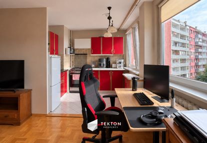 2 pokoje | balkon | osobna kuchnia | 32,3 m² |