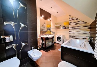 Dwupoziomowe mieszkanie z narożnym tarasem