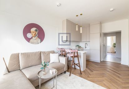 Cegła | wysokie 285 | parking | winda