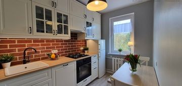 Przestronne 3 pokoje z osobną kuchnią i loggią