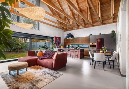 Dom- oaza spokoju w artystycznym otoczeniu