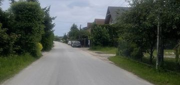 Działka 879 m² – media w drodze, las, skm.