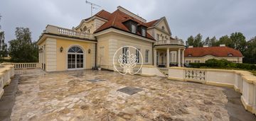 Atrakcyjny dwór / hotel / blisko warszawy