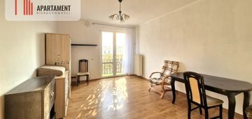 Mieszkanie z balkonem przy parku na osiedlu leśnym