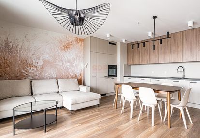 3-pokojowe mieszkanie|piękny balkon|lokum porto|