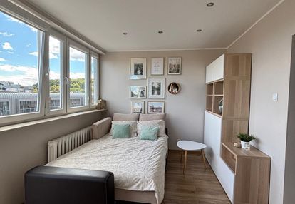 Klimatyczna kawalerka w centrum wrzeszcza