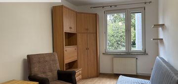 2 pokoje, balkon i piętro, centrum bolesławca