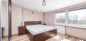 Na sprzedaż 3-pokojowe mieszkanie aleja hallera