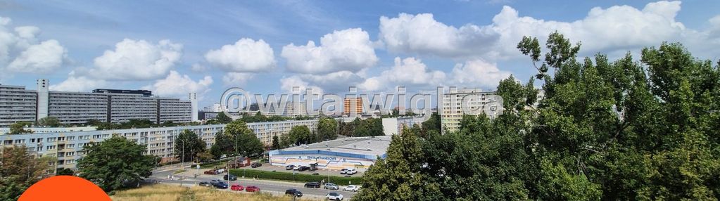 Spokój i słońce, 3 pokoje, krzyki