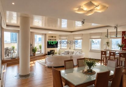 Nowoczesny i komfortowy penthouse, taras, 2 garaże