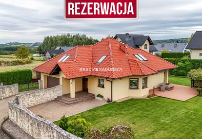 Komfortowy dom pod wieliczką na dużej działce