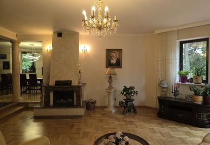 Dom w centrum kobyłki