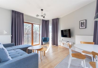 Trzypokojowy lokal z dwoma balkonami