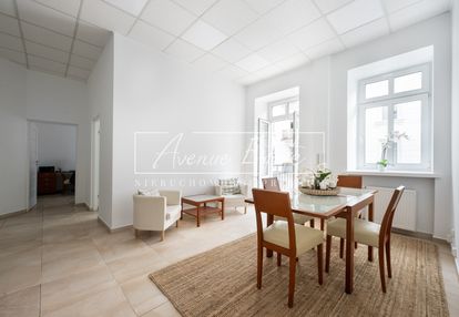 Wyjątkowe mieszkanie z balkonem/ stara praga