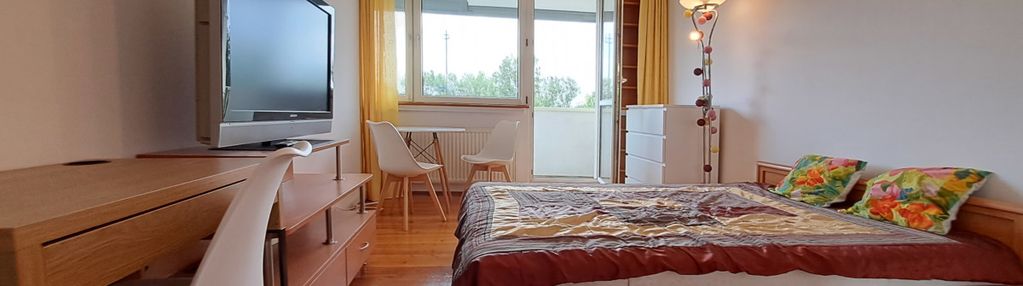 Na wynajem 3 pokoje w rozkładzie obok magnolii