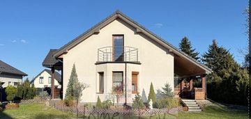 Na sprzedaż urokliwy dom w serocku