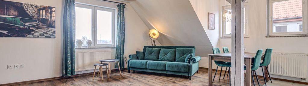 120 m2 po podłodze/zieleń/5 pokoi