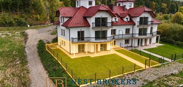 4 pokoje z ogródkiem 200 m² | budynek z 2015 r. |