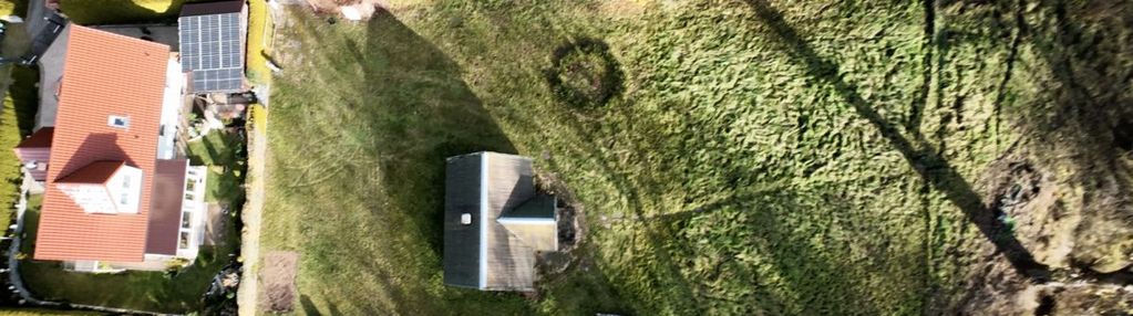 Hit! działka z domem z linią brzegową raduni