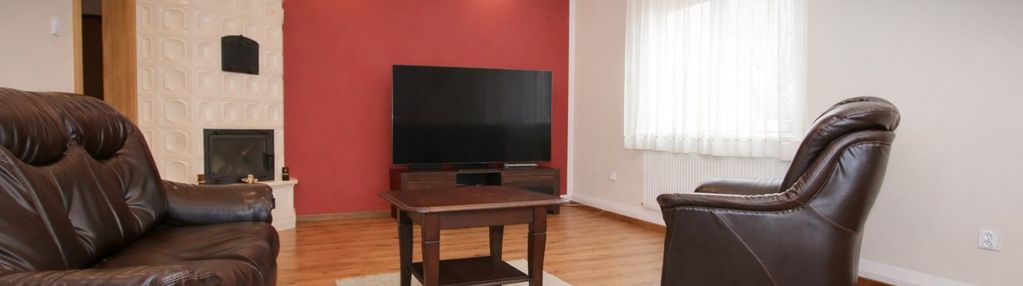 Piętro domu + kawalerka na poddaszu|sklep|garaż