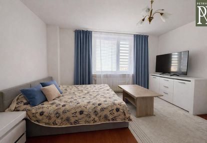 Wolnostojący dom na 22 arowej działce!