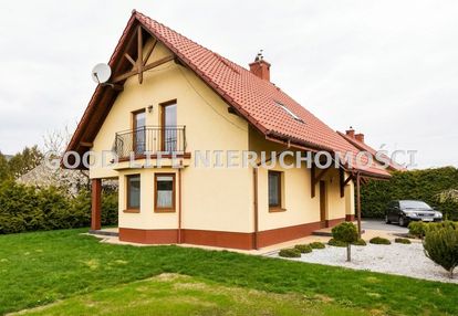 Dom z dużym ogrodem 100 m2/ 7ar, ul. strażacka