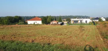 Działka na sprzedaż 1400m2