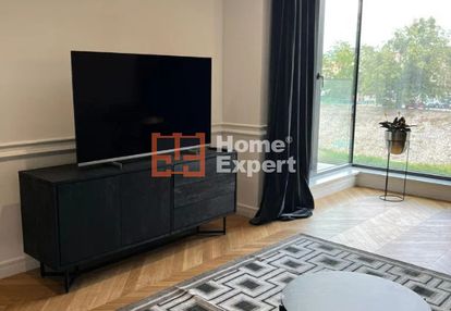 Wynajem 2 pokoje z aneksem, przy wyspie